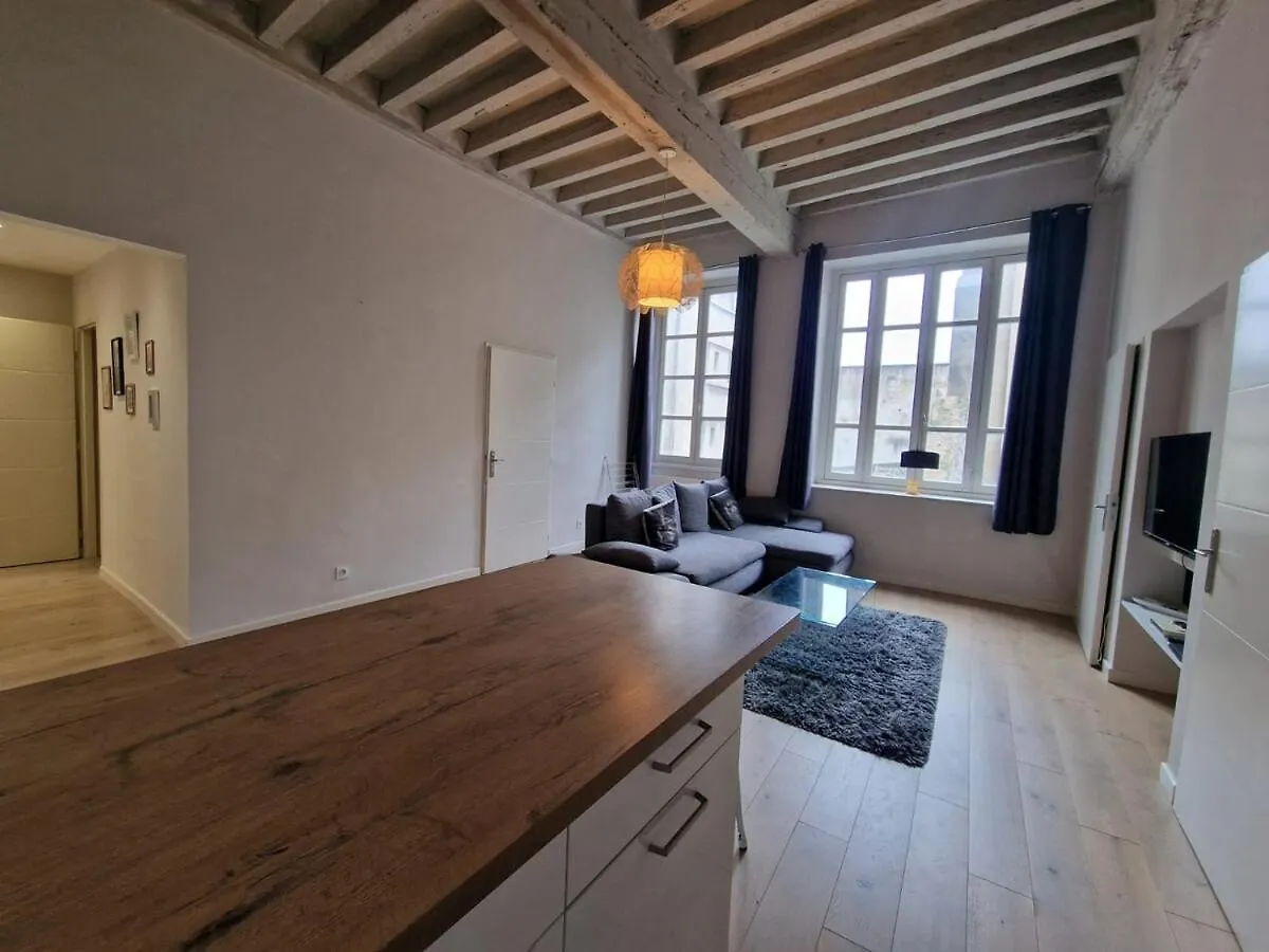 Bel Appartement Hypercentre - 4 Pers- Le Chapelier Valence  0*, Valence (Drome)
