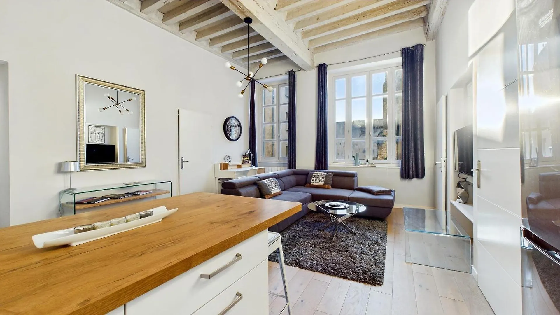 Bel Appartement Hypercentre - 4 Pers- Le Chapelier Valence  0*, Valence (Drome)