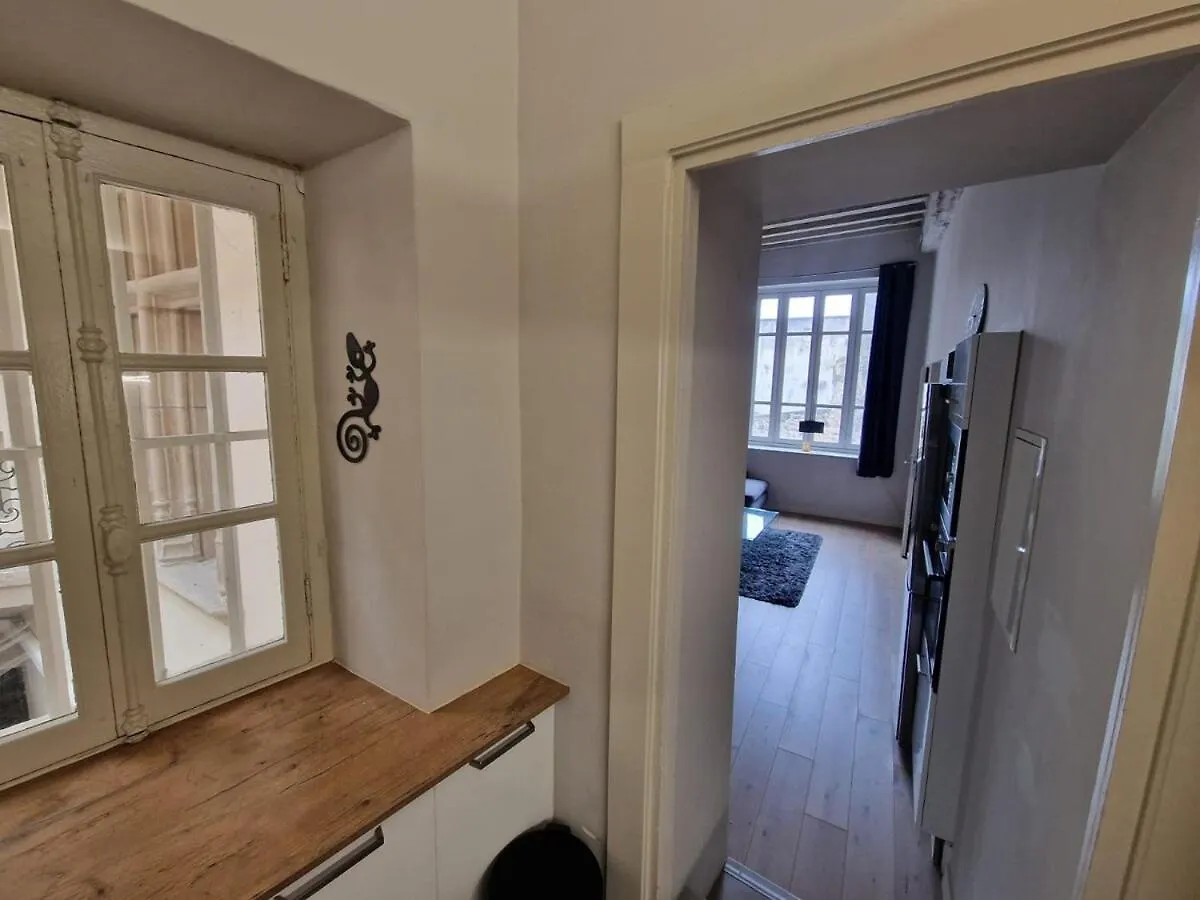 דירה ואלנס Bel Appartement Hypercentre - 4 Pers- Le Chapelier